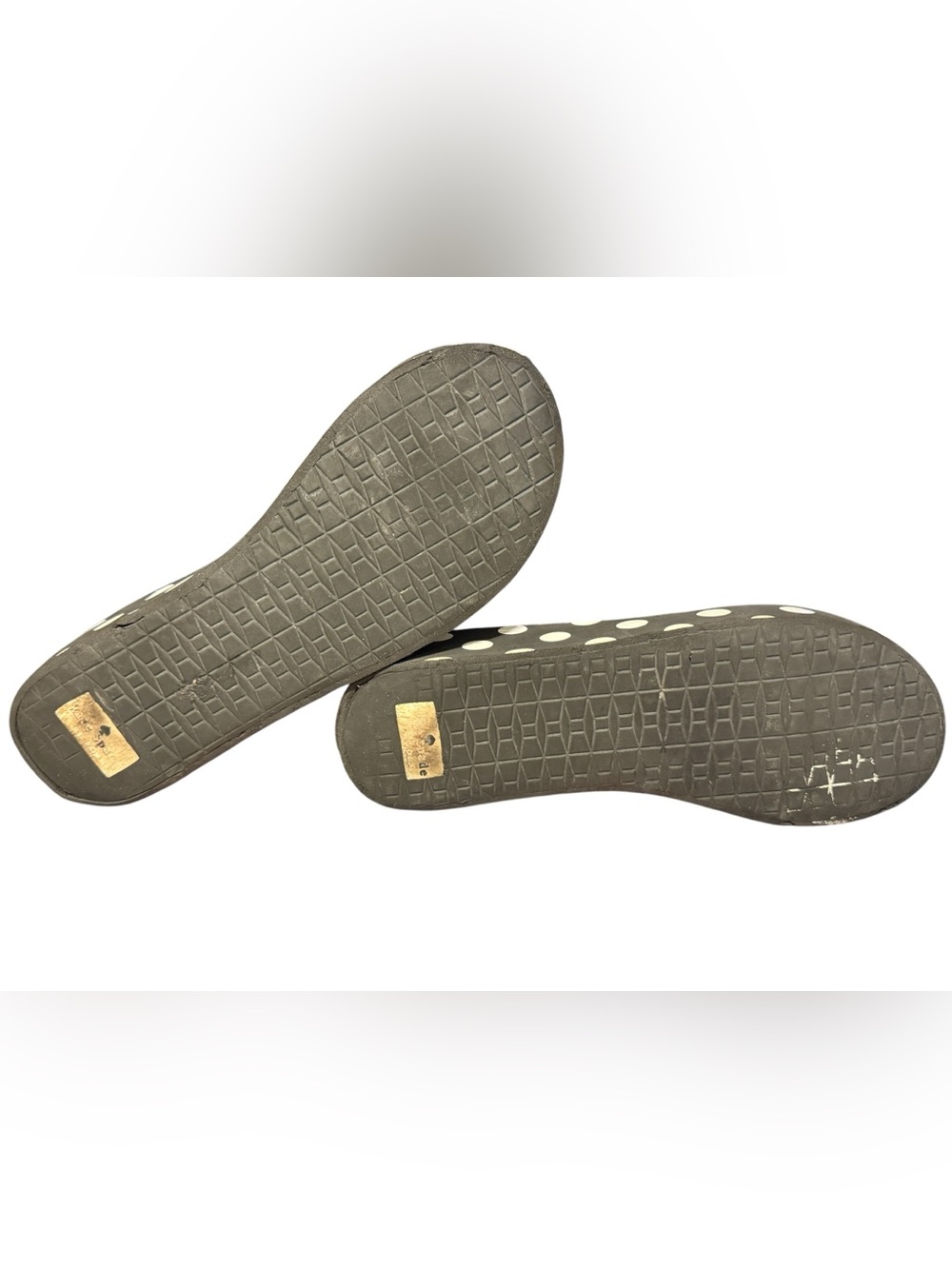 Kate Spade New York Wedge Thong Sandals Black White Striped with Spade Charms - Picture 7 of 8